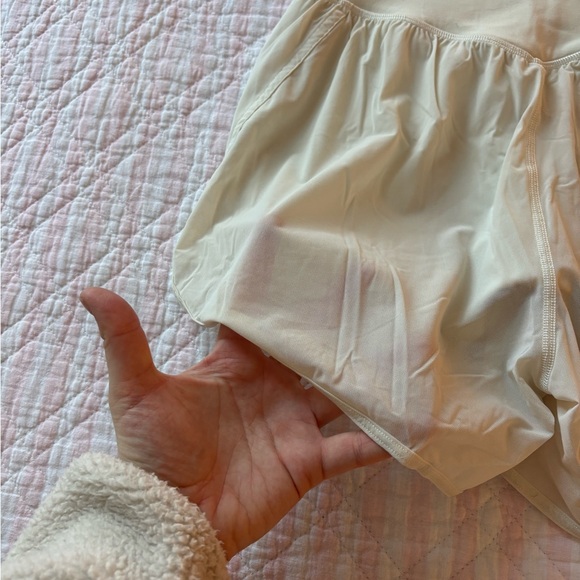 Lululemon Athletic Beige High-Waisted Women's Shorts - Picture 3 of 7